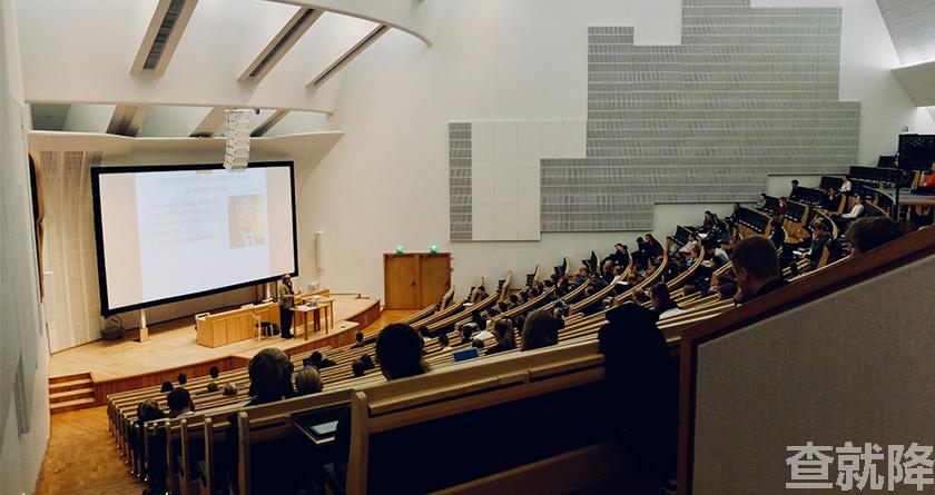 查就降,查就降官网,免费论文降重,免费论文查重系统