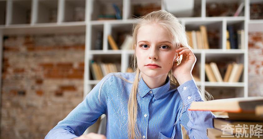 查就降,查就降官网,免费论文降重,免费论文查重系统