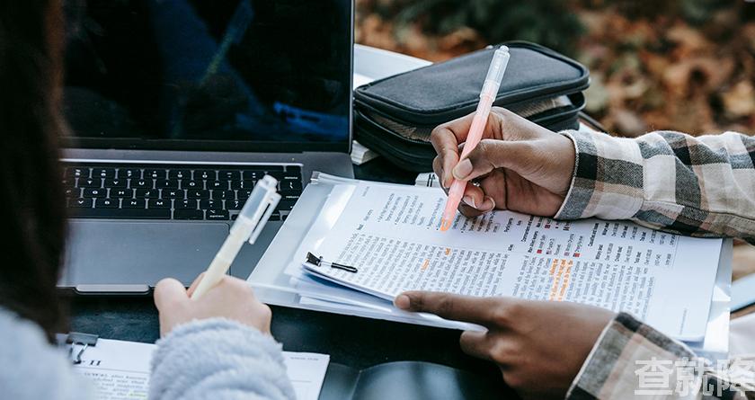 查就降,查就降官网,免费论文降重,免费论文查重系统