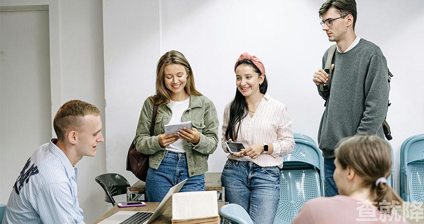 查就降,查就降官网,免费论文降重,免费论文查重系统